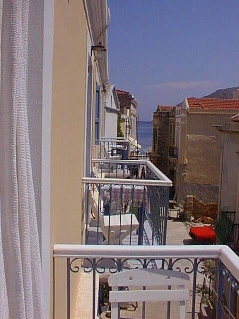 Albatros Hotel Symi Exterior photo