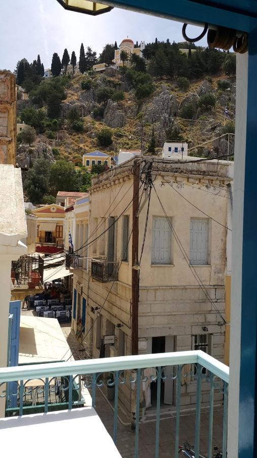 Albatros Hotel Symi Exterior photo